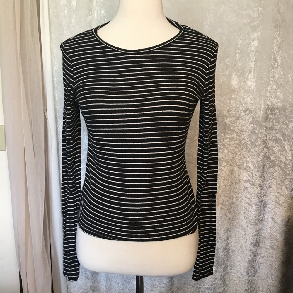 American Eagle black and white stripe polo shirt Size Small